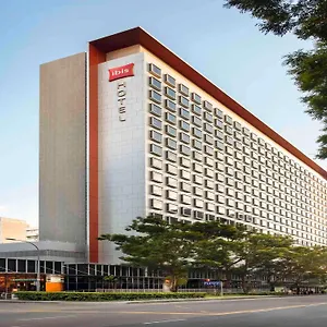 Ibis On Bencoolen - Newly Renovated Otel
